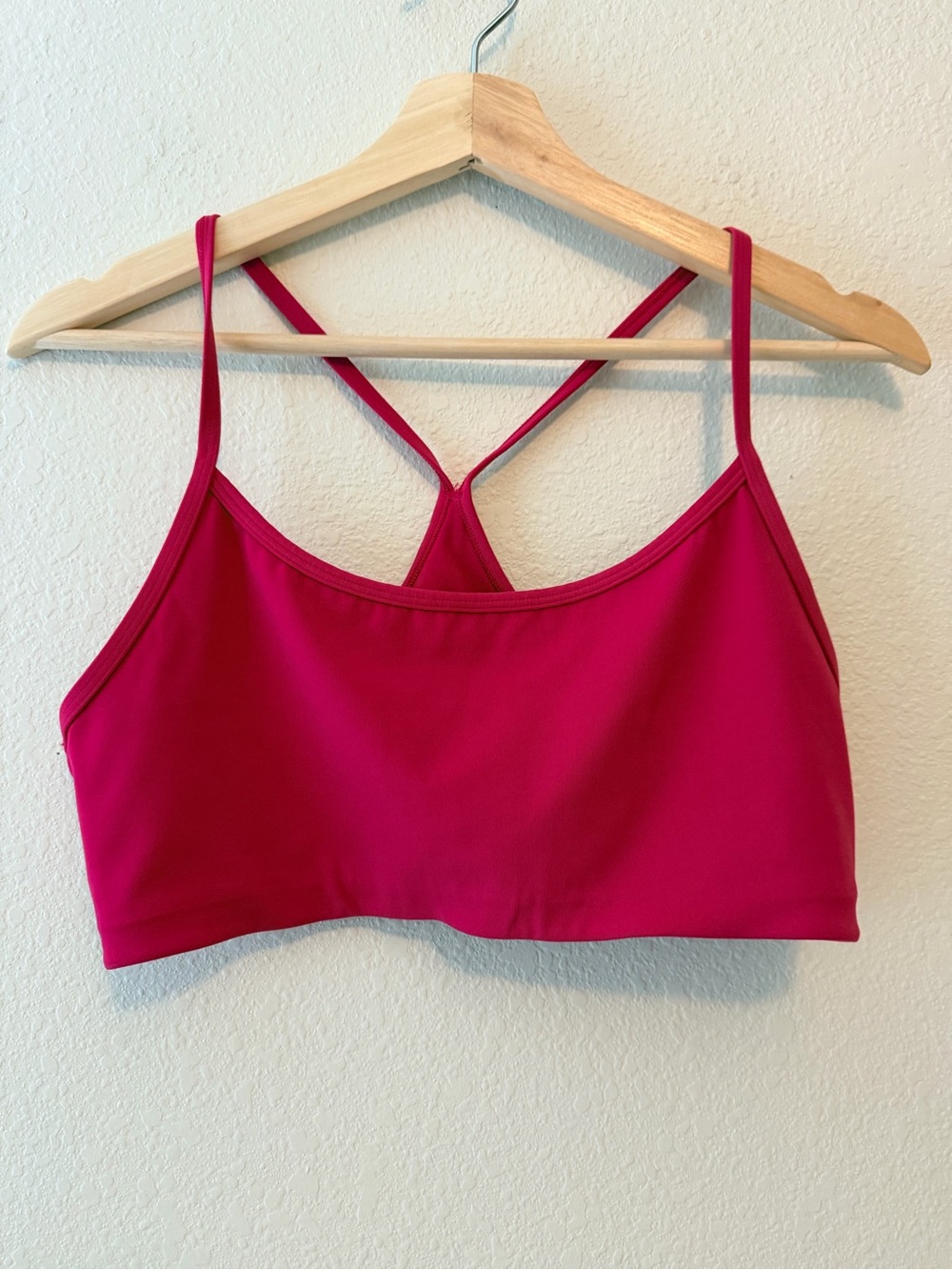 Vuori AllTheFeels Bra Executive Pink 
Women’s Large